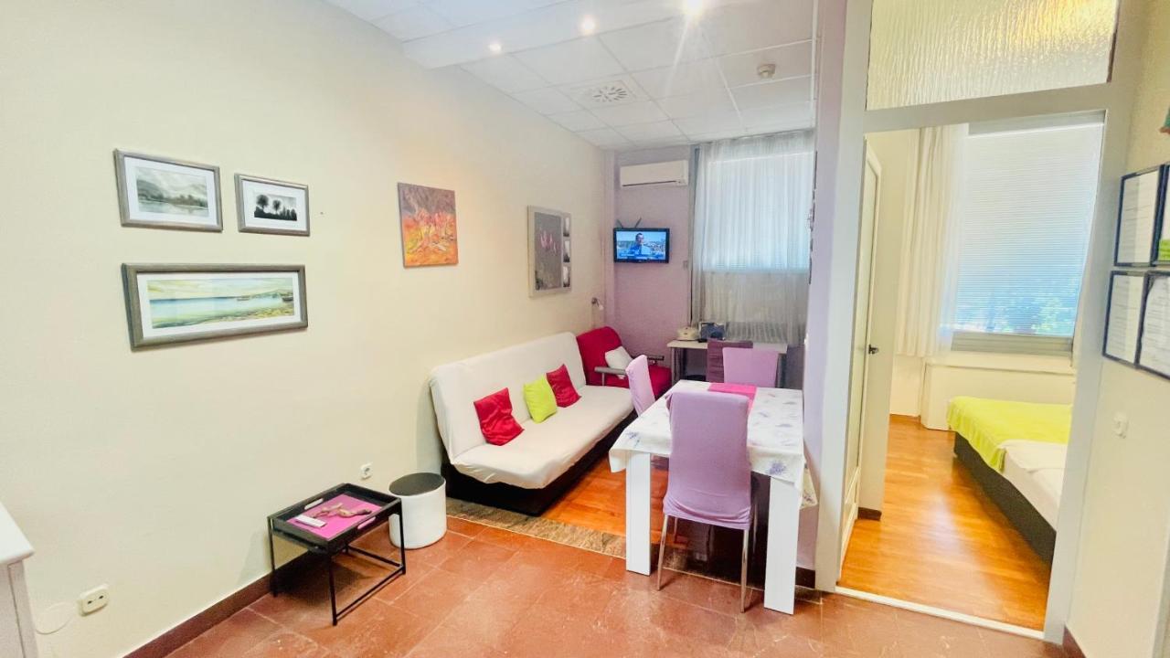 Vintage Apartment Inside City Galleria - Zadar Exterior photo